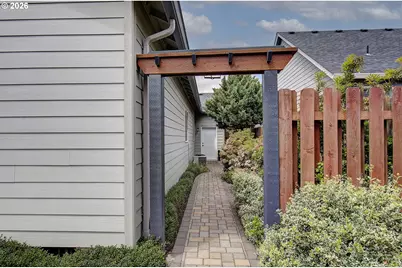 1813 S Sevier Rd, Ridgefield, WA 98642 - Photo 32