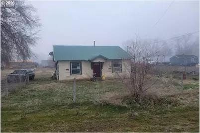 10610 US Highway 12, Naches, WA 98937 - Photo 1