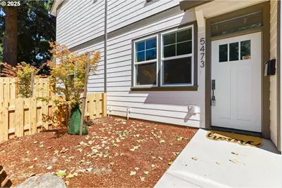 5473 N Fessenden St, Portland, OR 97203 - Photo 2