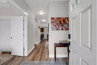 1638 NW Klickitat St, Camas, WA 98607 - Photo 8