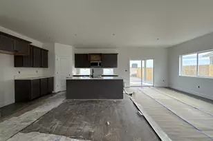 873 E Kinsley Ave, Hermiston, OR 97838 - Photo 4