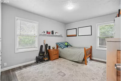 14707 SE Bush St, Portland, OR 97236 - Photo 8