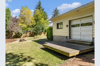 2701 NE 105th Ave, Portland, OR 97220 - Photo 26