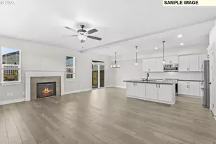 313 E Caribou Ct, La Center, WA 98629 - Photo 2