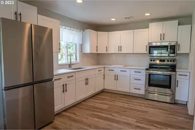 233 Johanneson Creek Rd, Reedsport, OR 97467 - Photo 20