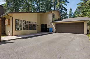 1853 Ridge Water Dr, Sutherlin, OR 97479 - Photo 2