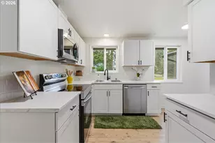 27910 NE 28th St, Camas, WA 98607 - Photo 10