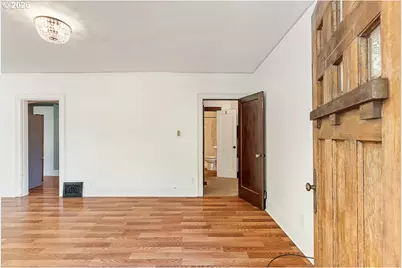 173 Pioneer Ave, Castle Rock, WA 98611 - Photo 2
