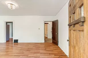 173 Pioneer Ave, Castle Rock, WA 98611 - Photo 2