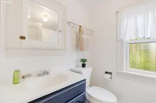 5390 Grove St, West Linn, OR 97068 - Photo 28