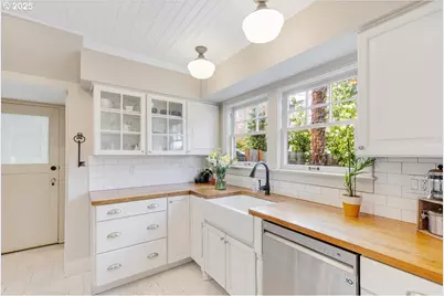 5390 Grove St, West Linn, OR 97068 - Photo 16