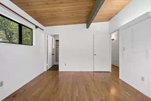 2950 SW Sunset Blvd, Portland, OR 97239 - Photo 18