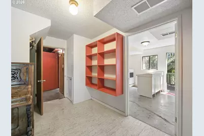 2950 SW Sunset Blvd, Portland, OR 97239 - Photo 36