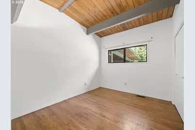 2950 SW Sunset Blvd, Portland, OR 97239 - Photo 20