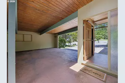 2950 SW Sunset Blvd, Portland, OR 97239 - Photo 4
