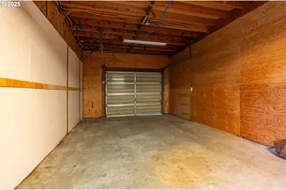 97799 Hanscam Ln, Brookings, OR 97415 - Photo 24