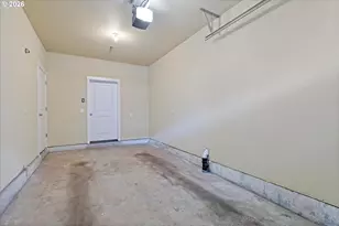 18445 SW Stepping Stone Dr, Beaverton, OR 97003 - Photo 32