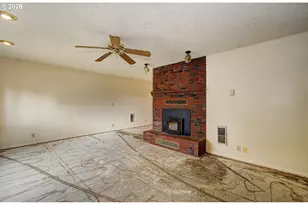 700 NW 80th St, Vancouver, WA 98665 - Photo 4