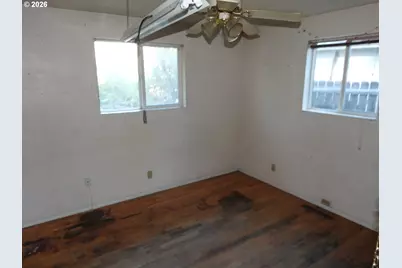 130 Sharon Dr, Phoenix, OR 97535 - Photo 10