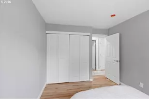 10218 N Tyler Ave, Portland, OR 97203 - Photo 16