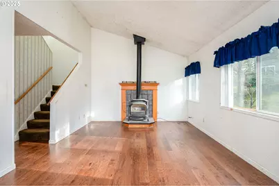 23932 NE Poplar Ct, Wood Village, OR 97060 - Photo 8