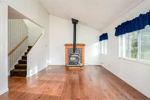 23932 NE Poplar Ct, Wood Village, OR 97060 - Photo 8