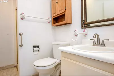 23932 NE Poplar Ct, Wood Village, OR 97060 - Photo 24