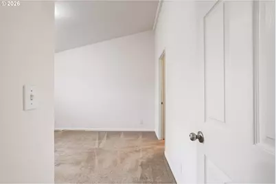 3700 Babcock Ln #106, Eugene, OR 97401 - Photo 16