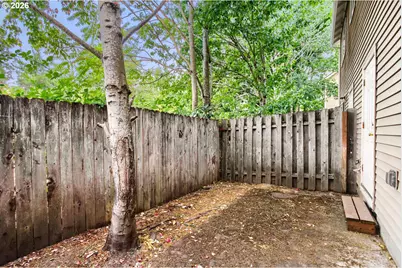 19155 SE Yamhill St #17, Portland, OR 97233 - Photo 28