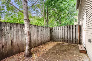 19155 SE Yamhill St, Portland, OR 97233 - Photo 28