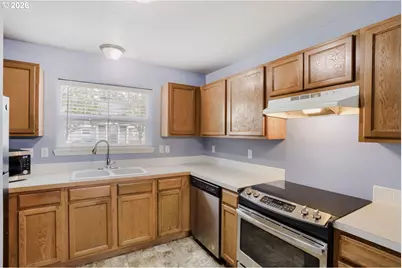 19155 SE Yamhill St #17, Portland, OR 97233 - Photo 10