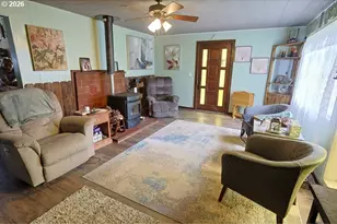 93621 Driftwood Inn Ln, North Bend, OR 97459 - Photo 18