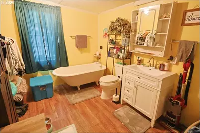 93621 Driftwood Inn Ln, North Bend, OR 97459 - Photo 28