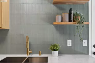 5820 SW 187th Pl, Beaverton, OR 97078 - Photo 10