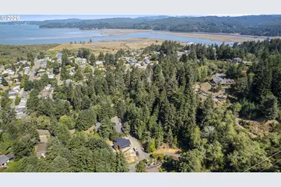 0 Shon Sta Way, Coos Bay, OR 97420 - Photo 4