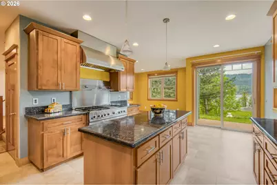 48025 E Historic Columbia Ri Hwy, Corbett, OR 97019 - Photo 20