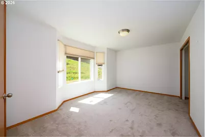 781 Lone Rock Rd, Glide, OR 97443 - Photo 8