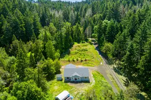 781 Lone Rock Rd, Glide, OR 97443 - Photo 34