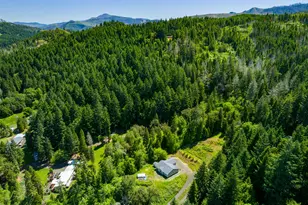 781 Lone Rock Rd, Glide, OR 97443 - Photo 32