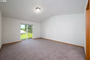 781 Lone Rock Rd, Glide, OR 97443 - Photo 12