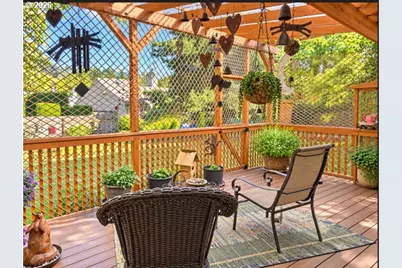 13405 NW 10th Ave #B, Vancouver, WA 98685 - Photo 6