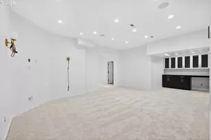 2349 NW Pinnacle Dr, Portland, OR 97229 - Photo 24