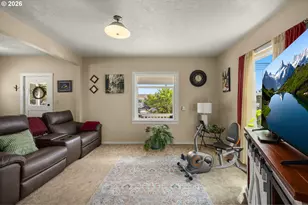 407 N Lincoln St, Newberg, OR 97132 - Photo 4