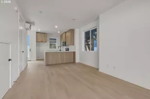 6181 N Albina Ave, Portland, OR 97217 - Photo 4