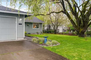 726 S Linden St, Cornelius, OR 97113 - Photo 4