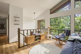 70165 E Barlow Trail Rd, Rhododendron, OR 97049 - Photo 6