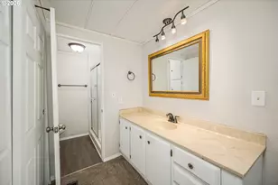 1475 Green Acres Rd, Eugene, OR 97408 - Photo 12