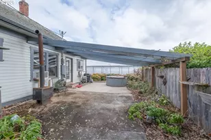 55 Q St, Cottage Grove, OR 97424 - Photo 30