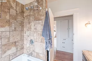 55 Q St, Cottage Grove, OR 97424 - Photo 36