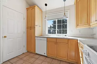945 N Juniper St, Canby, OR 97013 - Photo 16